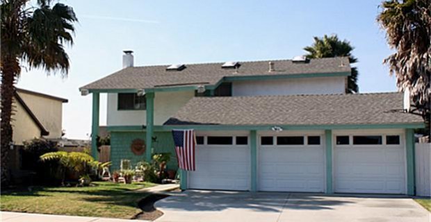 20271 Brentstone Ln, Huntington Beach, CA